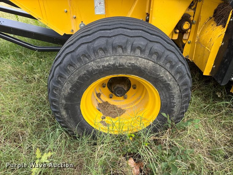 image for item EU5233 2022 New Holland 460RB round baler
