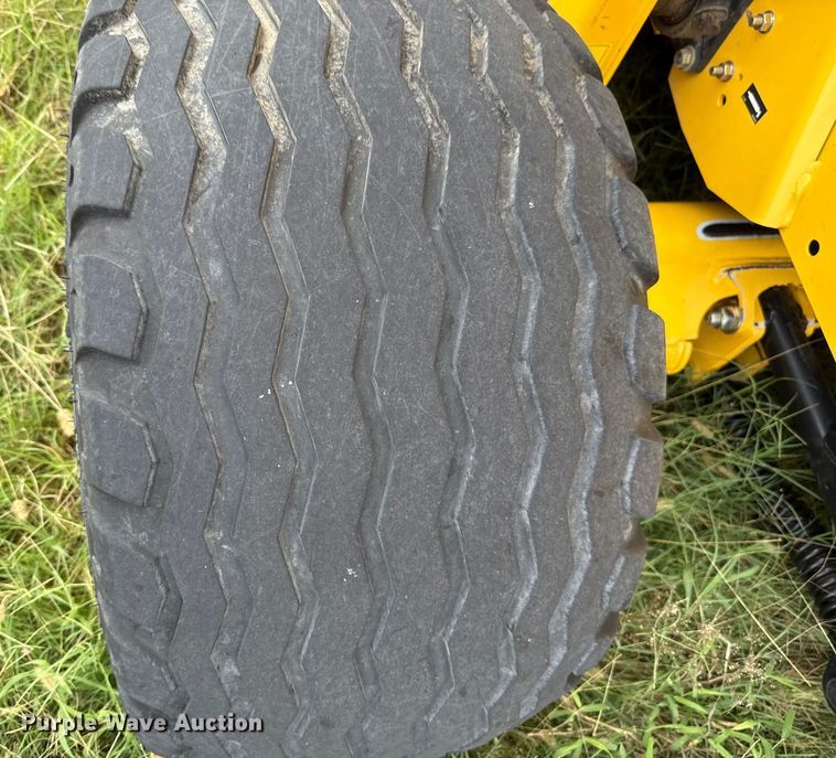 image for item EU5233 2022 New Holland 460RB round baler