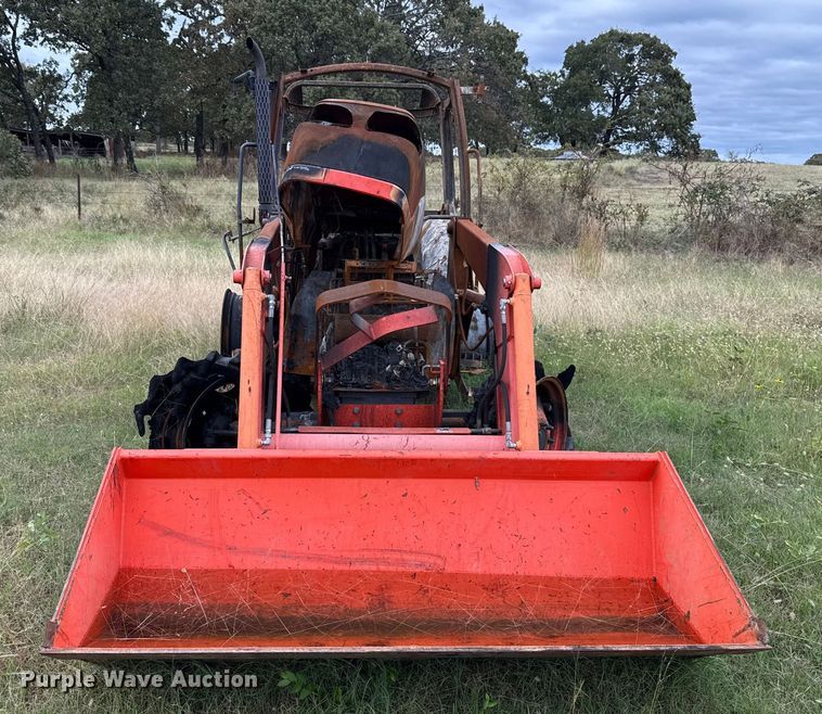 image for item EU5234 Kubota M6040DTC tractor