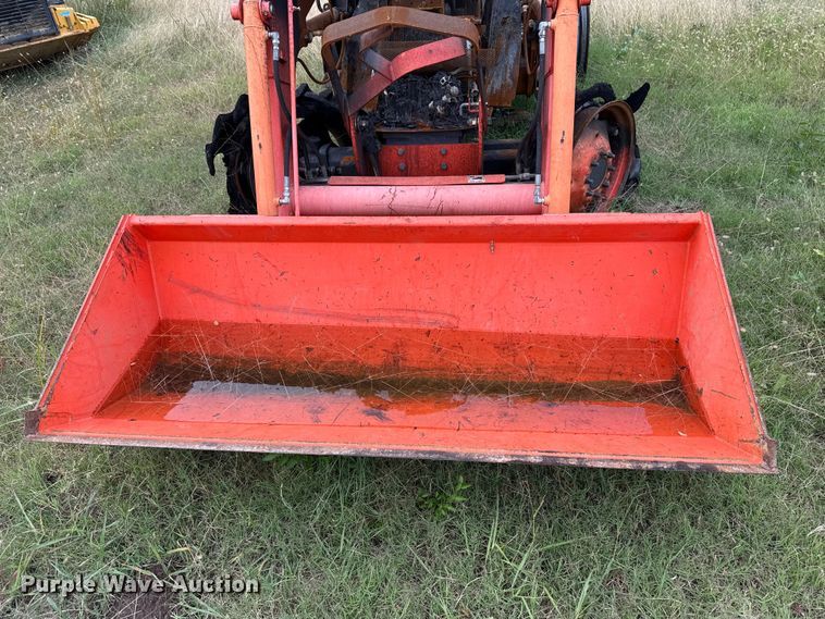 image for item EU5234 Kubota M6040DTC tractor
