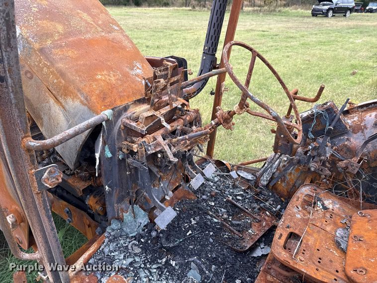 image for item EU5234 Kubota M6040DTC tractor