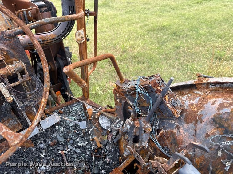 image for item EU5234 Kubota M6040DTC tractor