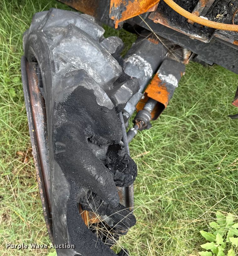 image for item EU5234 Kubota M6040DTC tractor