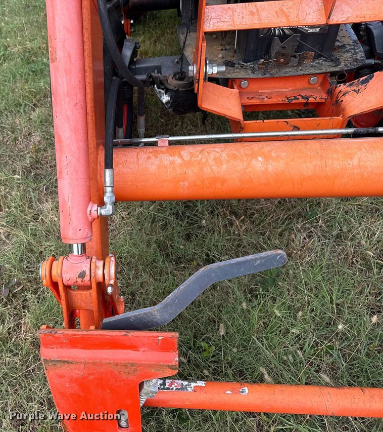 image for item EU5235 Kubota MX5100F tractor