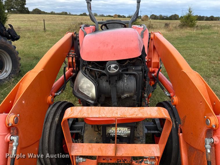 image for item EU5235 Kubota MX5100F tractor