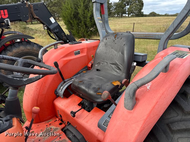 image for item EU5235 Kubota MX5100F tractor