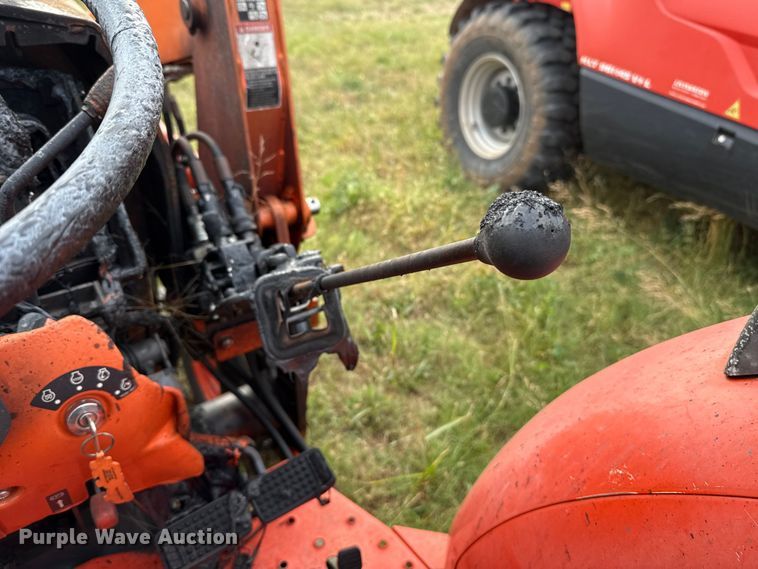 image for item EU5235 Kubota MX5100F tractor