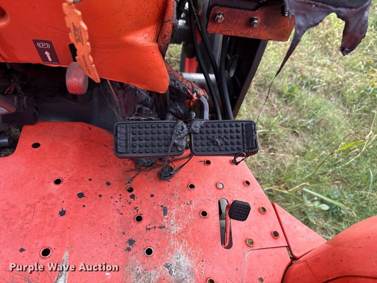 image for item EU5235 Kubota MX5100F tractor