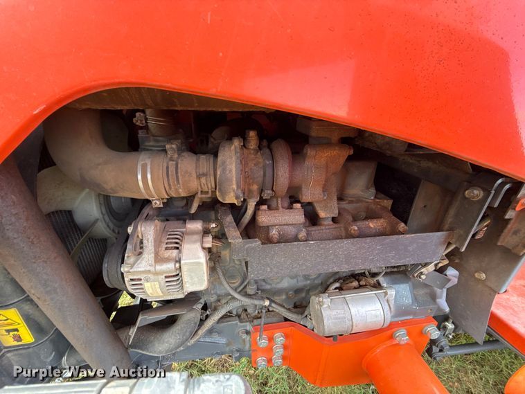 image for item EU5235 Kubota MX5100F tractor