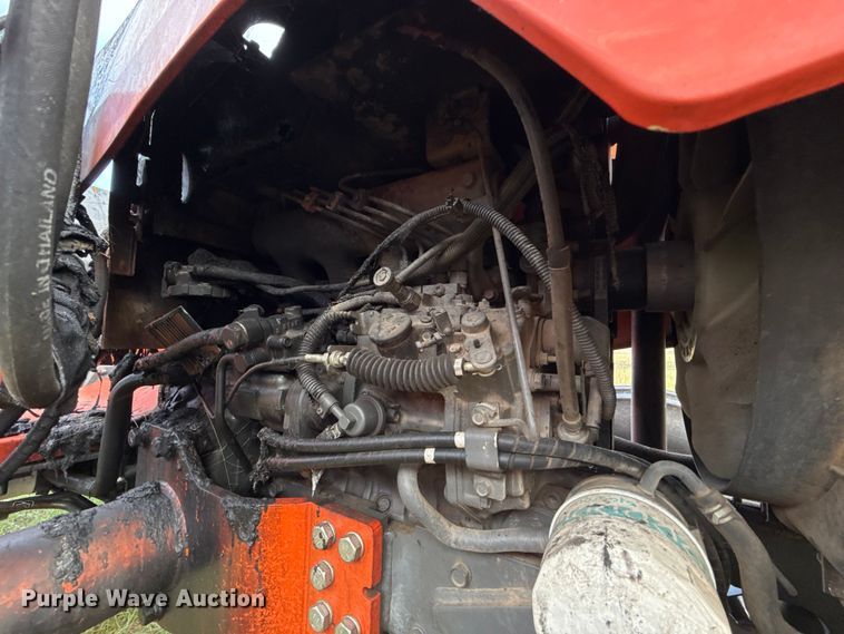 image for item EU5235 Kubota MX5100F tractor