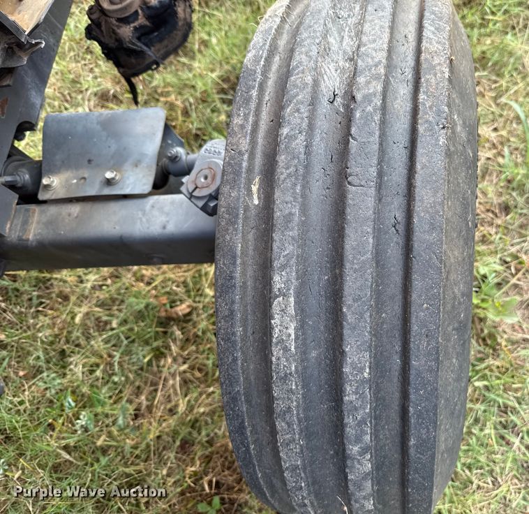 image for item EU5235 Kubota MX5100F tractor