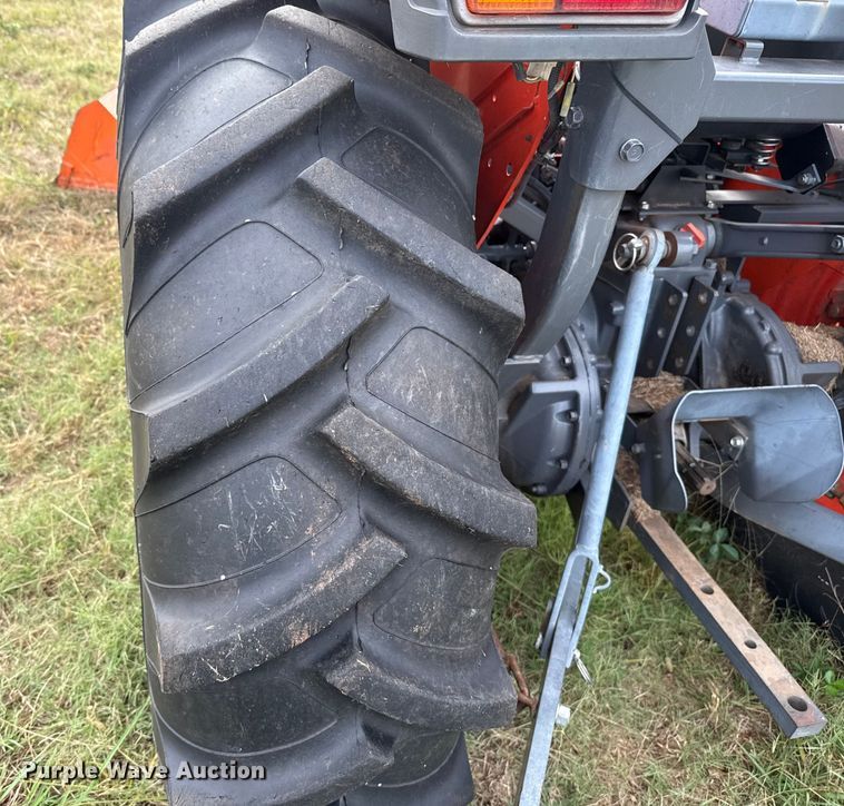 image for item EU5235 Kubota MX5100F tractor