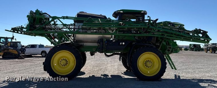 image for item EU5238 2025 John Deere 412R sprayer