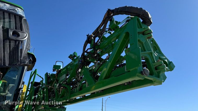 image for item EU5238 2025 John Deere 412R sprayer