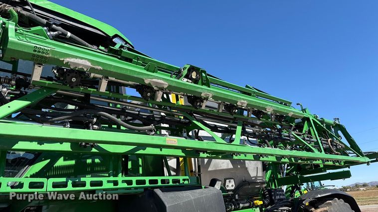 image for item EU5238 2025 John Deere 412R sprayer