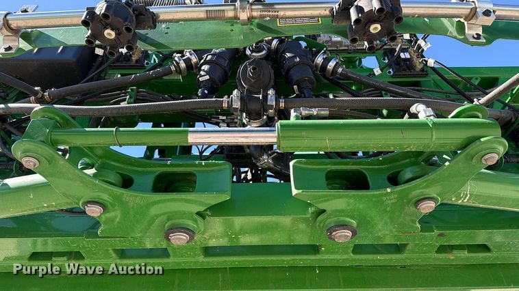 image for item EU5238 2025 John Deere 412R sprayer