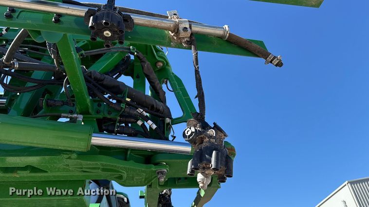 image for item EU5238 2025 John Deere 412R sprayer
