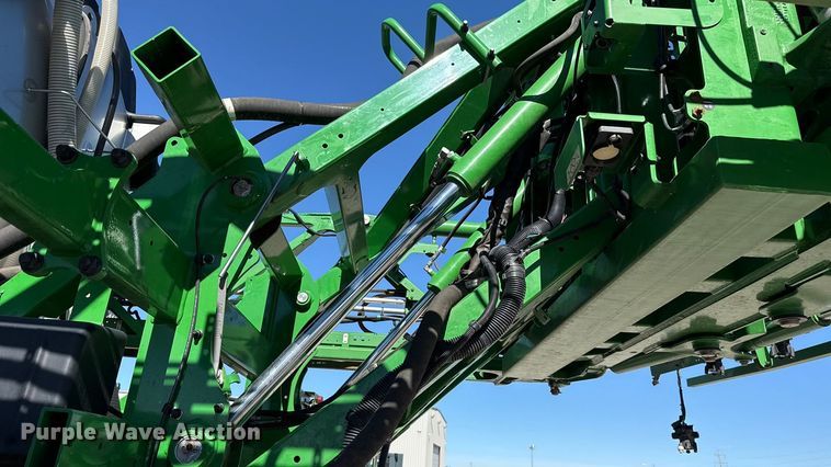 image for item EU5238 2025 John Deere 412R sprayer