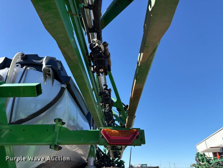 image for item EU5238 2025 John Deere 412R sprayer