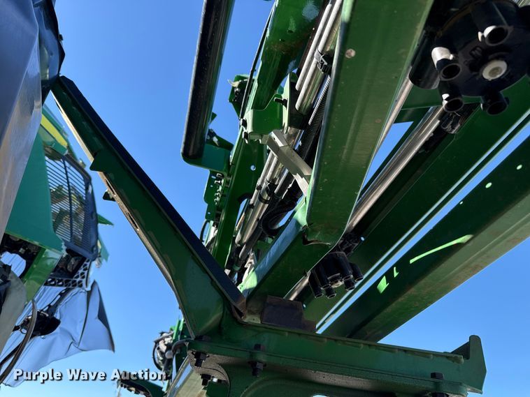 image for item EU5238 2025 John Deere 412R sprayer