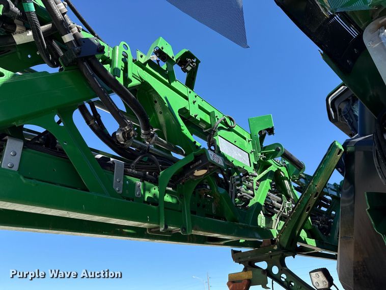 image for item EU5238 2025 John Deere 412R sprayer
