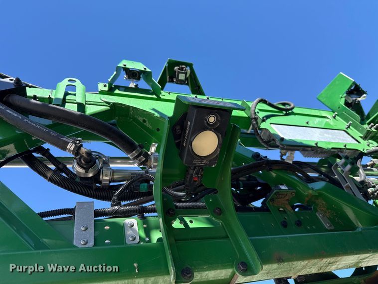 image for item EU5238 2025 John Deere 412R sprayer