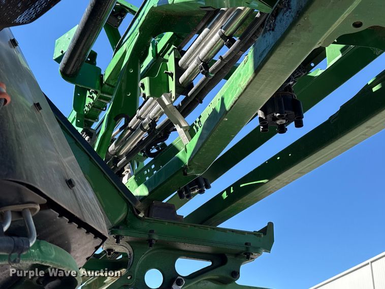 image for item EU5238 2025 John Deere 412R sprayer