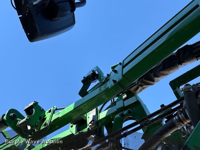 image for item EU5238 2025 John Deere 412R sprayer
