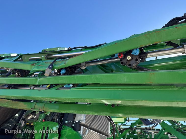 image for item EU5238 2025 John Deere 412R sprayer