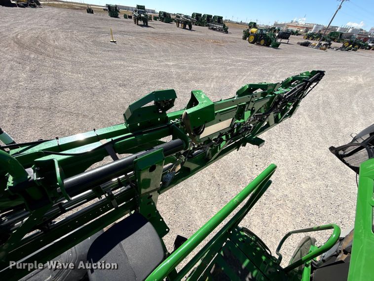 image for item EU5238 2025 John Deere 412R sprayer