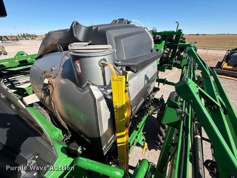 image for item EU5238 2025 John Deere 412R sprayer