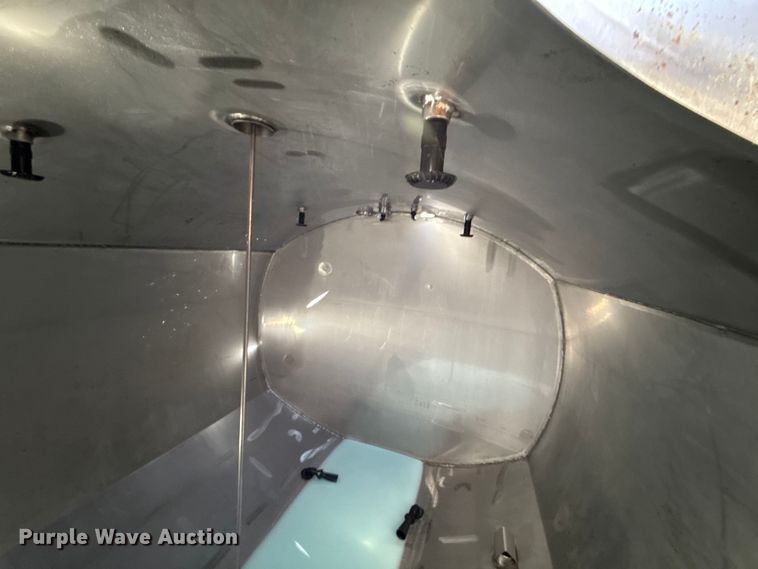 image for item EU5238 2025 John Deere 412R sprayer