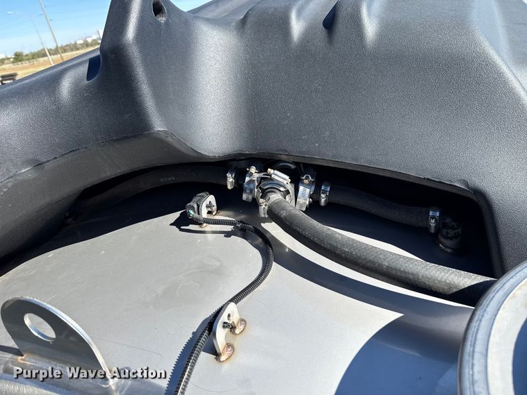 image for item EU5238 2025 John Deere 412R sprayer