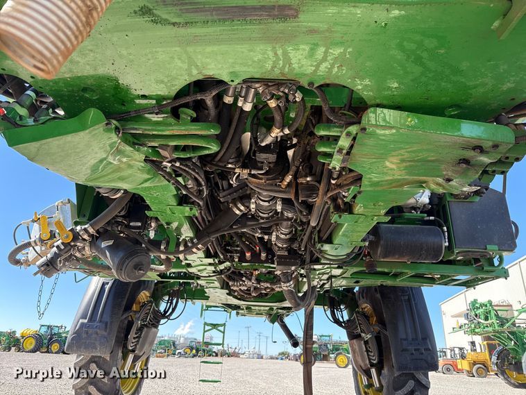image for item EU5238 2025 John Deere 412R sprayer