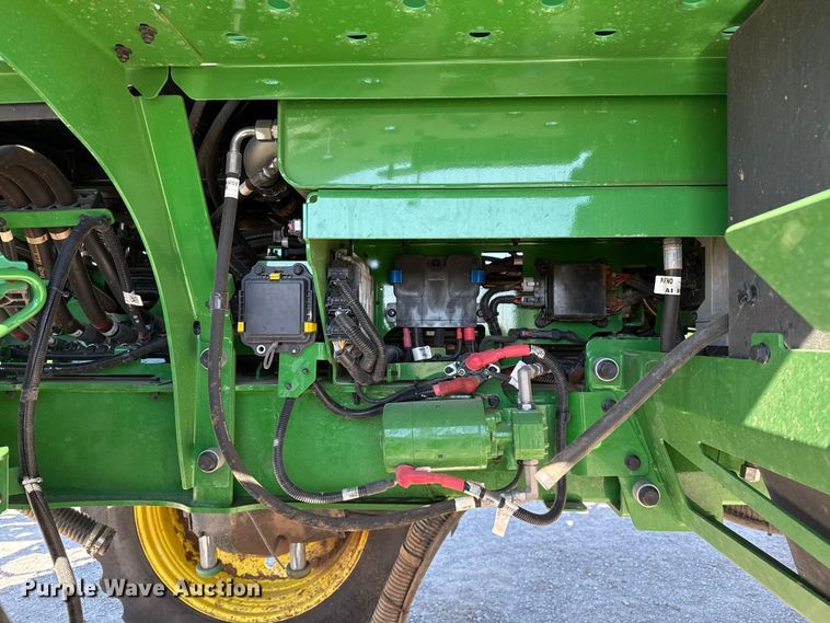 image for item EU5238 2025 John Deere 412R sprayer