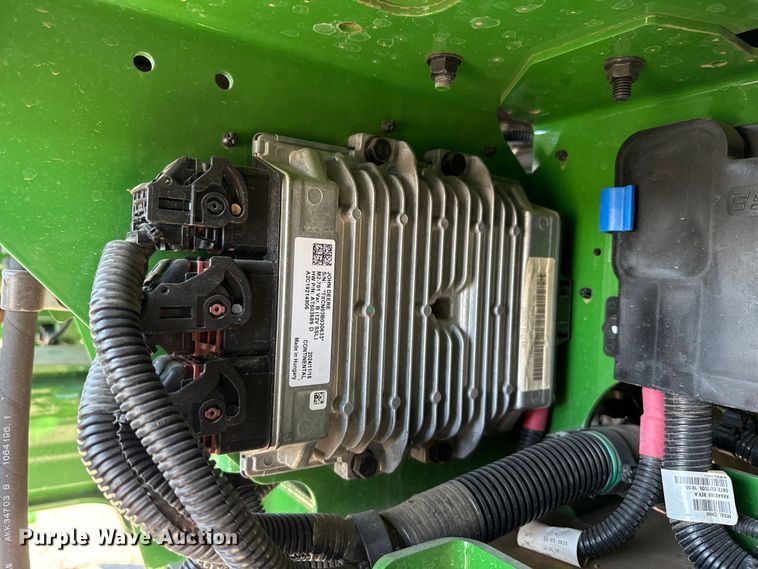 image for item EU5238 2025 John Deere 412R sprayer