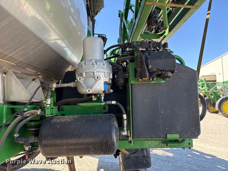 image for item EU5238 2025 John Deere 412R sprayer