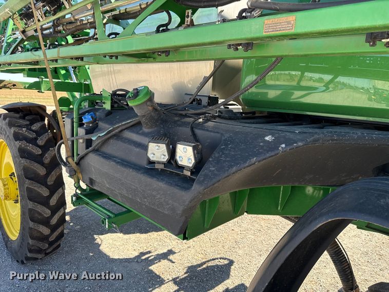 image for item EU5238 2025 John Deere 412R sprayer