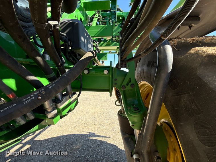 image for item EU5238 2025 John Deere 412R sprayer