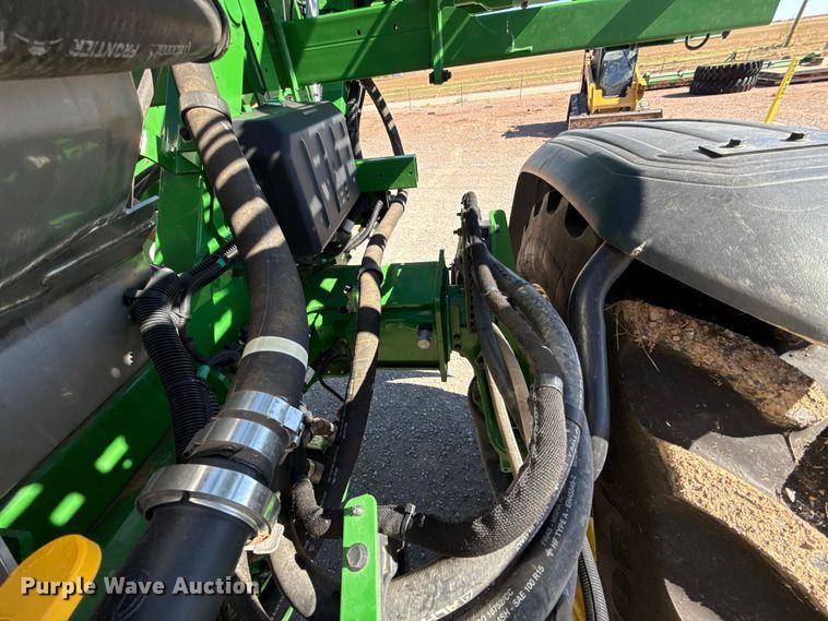 image for item EU5238 2025 John Deere 412R sprayer