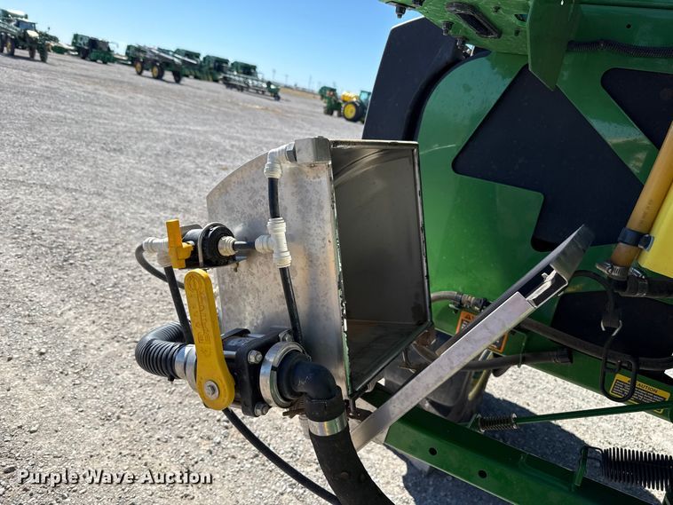 image for item EU5238 2025 John Deere 412R sprayer