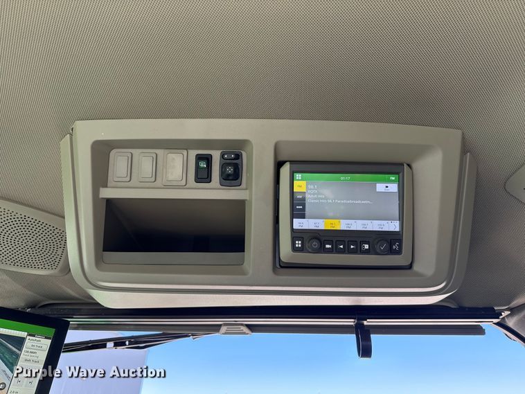 image for item EU5238 2025 John Deere 412R sprayer