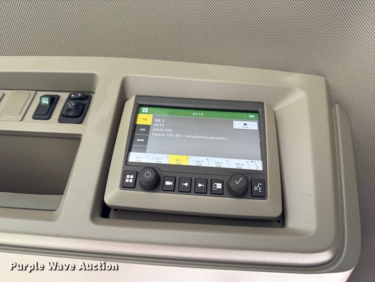 image for item EU5238 2025 John Deere 412R sprayer