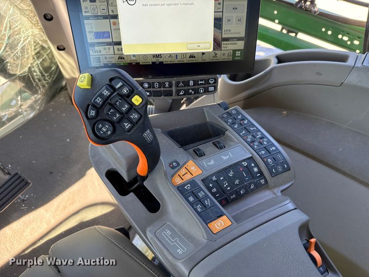 image for item EU5238 2025 John Deere 412R sprayer