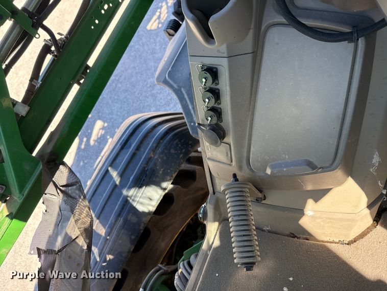 image for item EU5238 2025 John Deere 412R sprayer