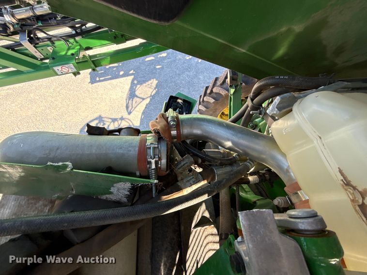 image for item EU5238 2025 John Deere 412R sprayer