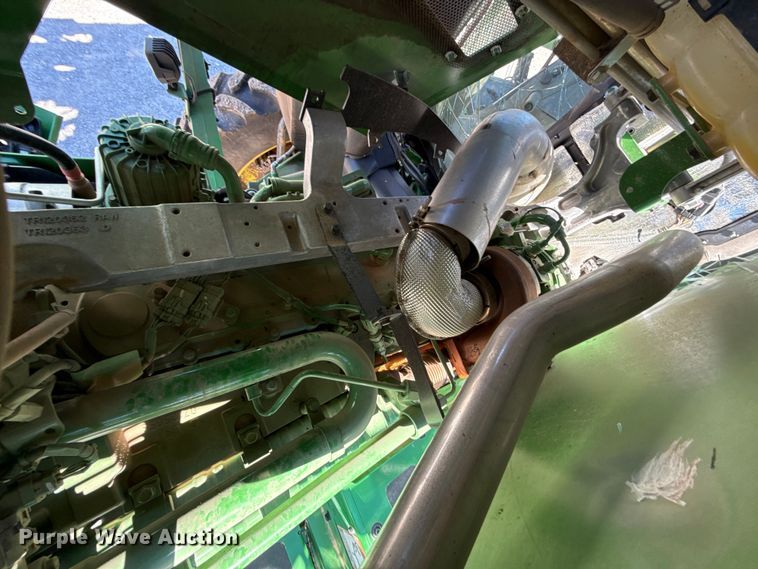 image for item EU5238 2025 John Deere 412R sprayer