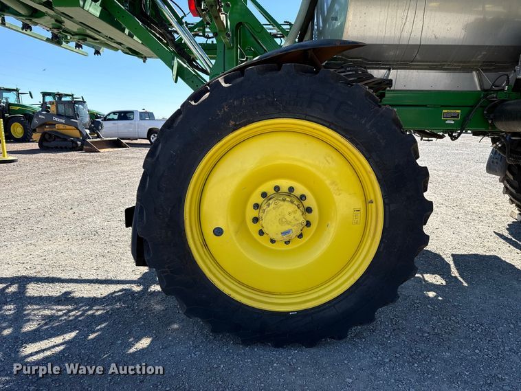 image for item EU5238 2025 John Deere 412R sprayer