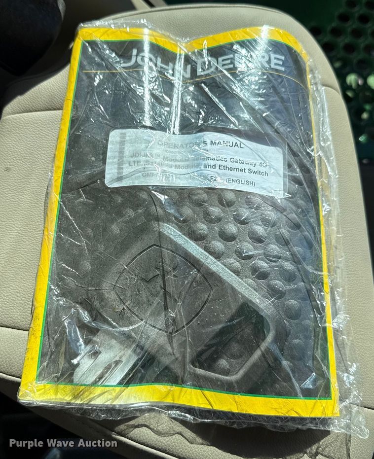 image for item EU5238 2025 John Deere 412R sprayer