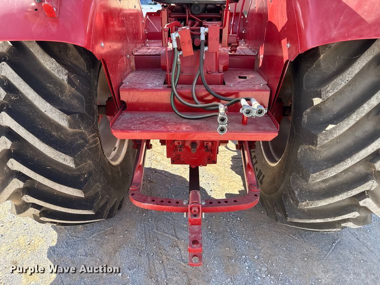 image for item EU5369 1967 International Harvester 1256 tractor